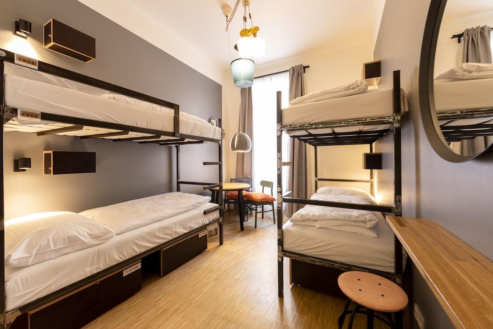 Czech Inn Praha Bagian luar foto