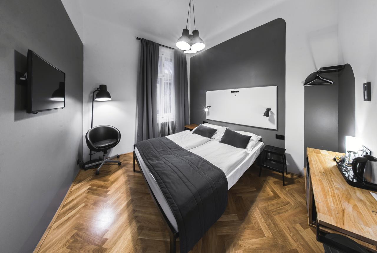 Czech Inn Praha Bagian luar foto