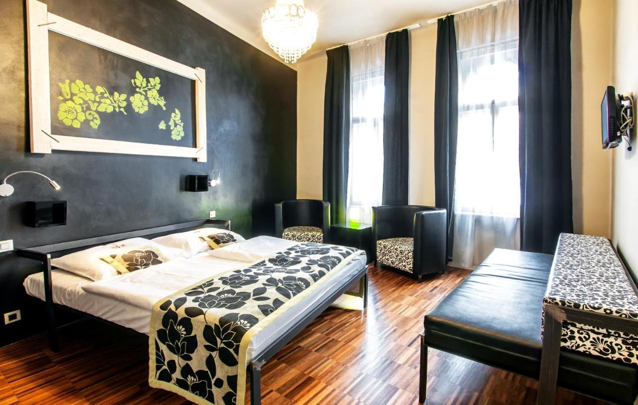 Czech Inn Praha Bagian luar foto